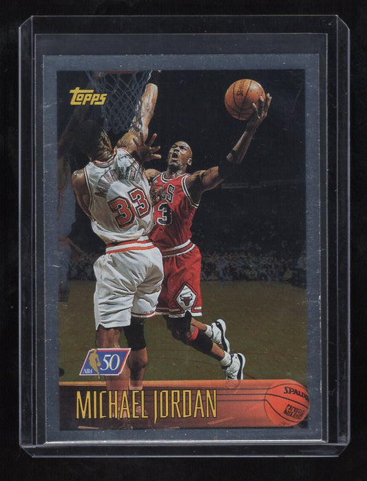 1996-97 Topps #139 Michael Jordan NBA 50th Anniversary Foil SP (Chicago Bulls)