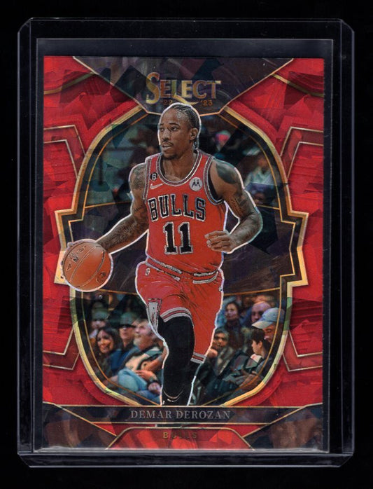 2022-23 Select Prizms "Red Cracked Ice" #5 DeMar DeRozan (Chicago Bulls)