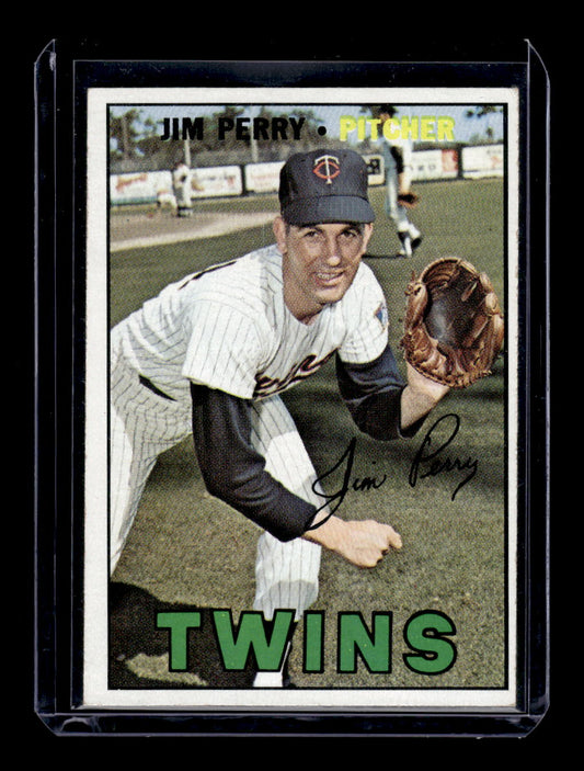 1967 Topps #246 Jim Perry (Minnesota Twins)