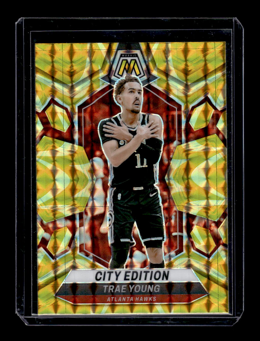 2023-24 Panini Mosaic Reactive Yellow #274 Trae Young / City Edition (Atlanta Hawks)