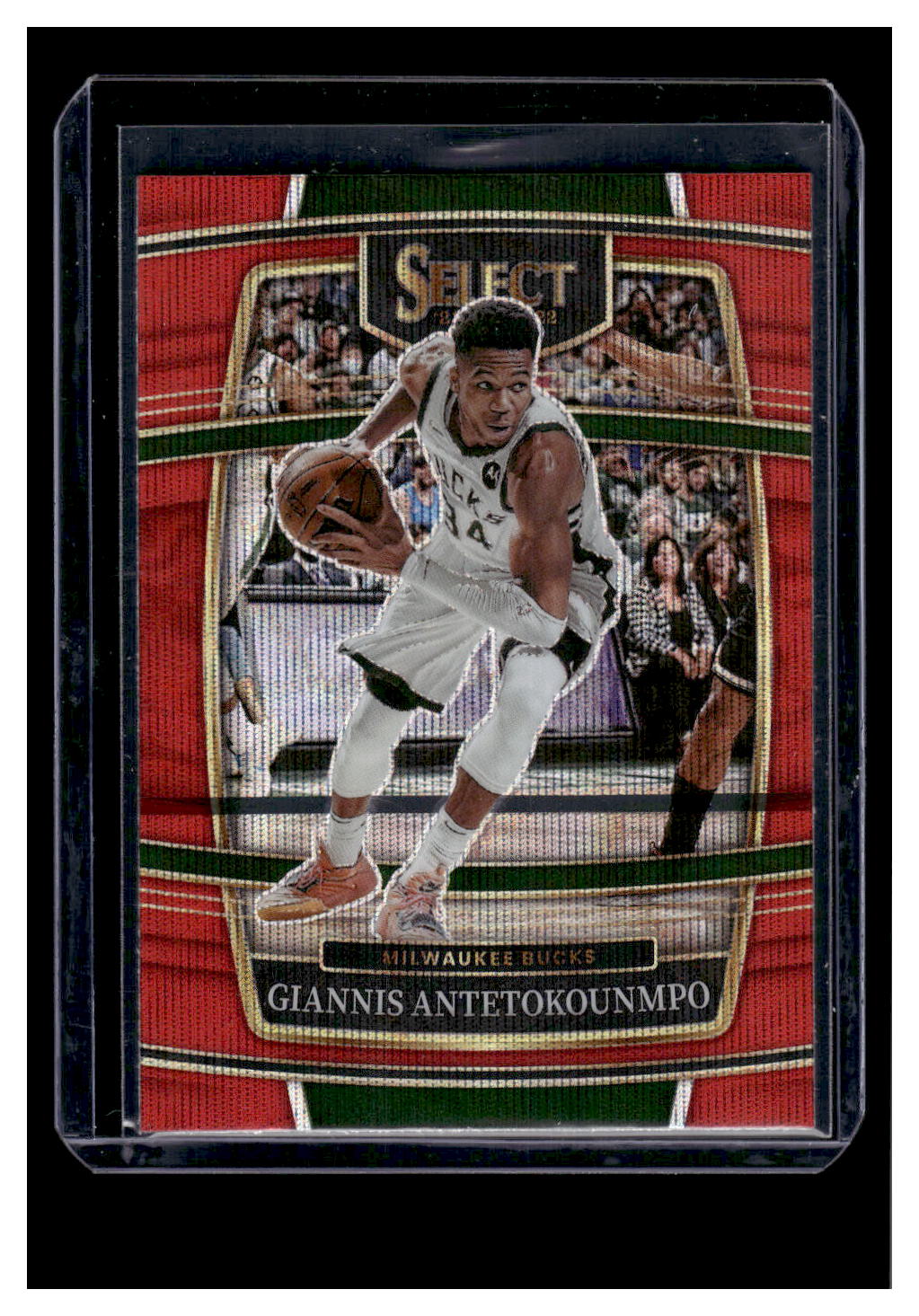 2021-22 Panini Select #35 Giannis Antetokounmpo (Milwaukee Bucks)