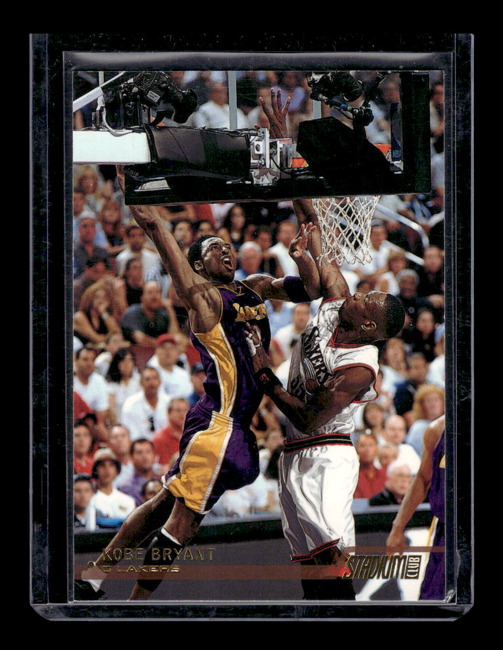 2002-03 Stadium Club #50 Kobe Bryant (Los Angeles Lakers)