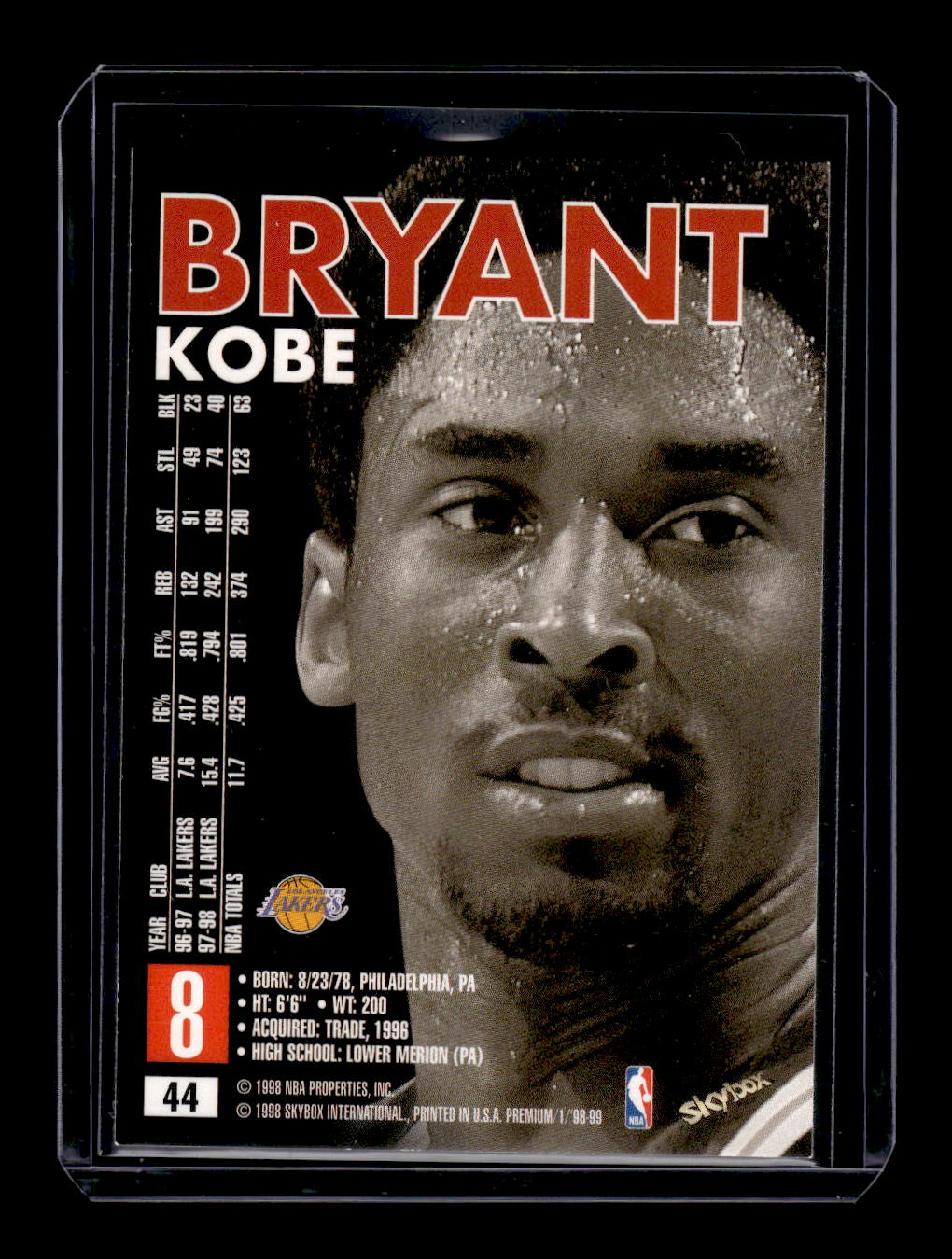 1998-99 SkyBox Premium #44 Kobe Bryant (Los Angeles Lakers)