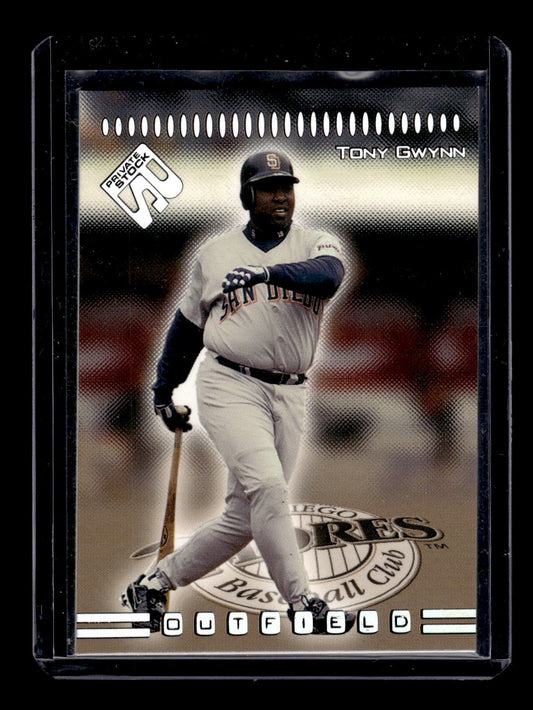 1999 Private Stock #7 Tony Gwynn (San Diego Padres)